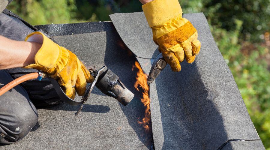 Expert top industrial roofings services in Clever, MO